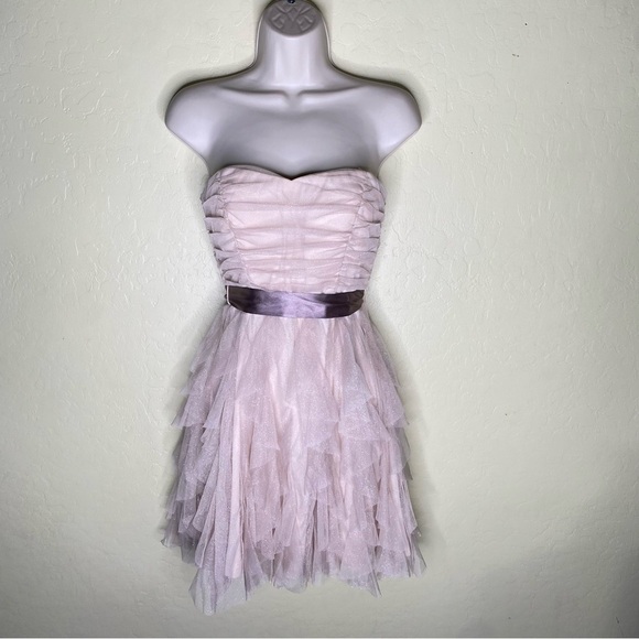 Sparkly Strapless Homecoming Special Occasion Dress Size 7 - Picture 3 of 16